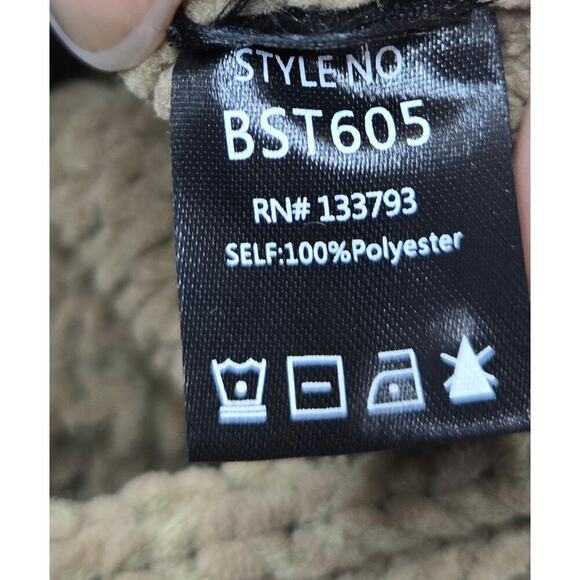 Pol Relaxed Fit Scallop Edge Long Bell Sleeve Knit Sweater Large. - Picture 8 of 10